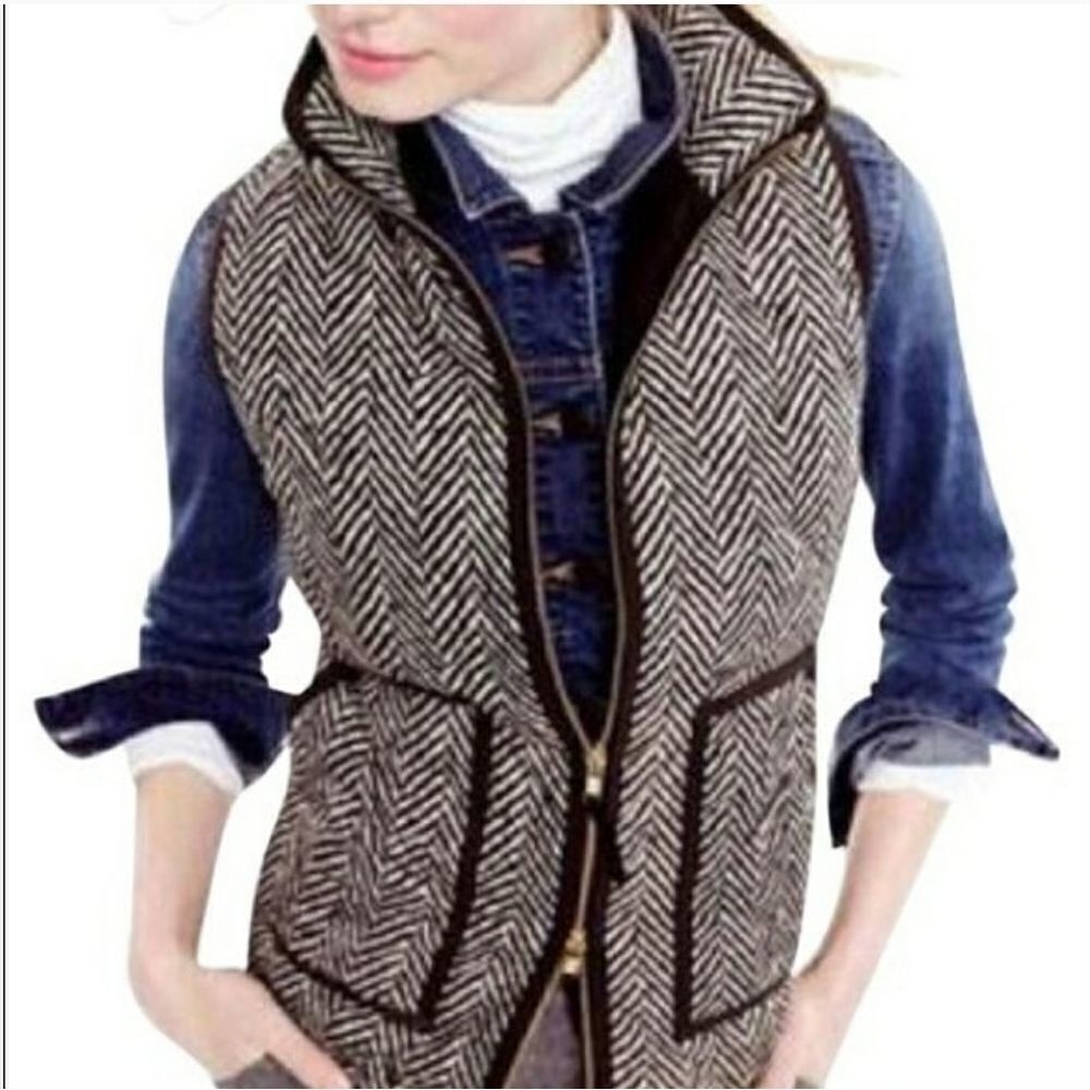 Honey Punch black and white vest